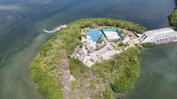 gallery/2026-07-mexico-day-13-club-med-nothing-else-drone-007_0007-20260727-cancun-08m37s.jpg
